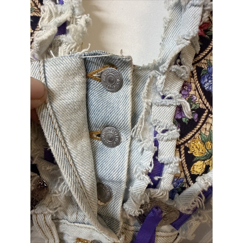 Vtg Upcycled 501 Levis Crop Vest Boho Festival Patchwork Tapestry‎ Western S - Picture 3 of 6